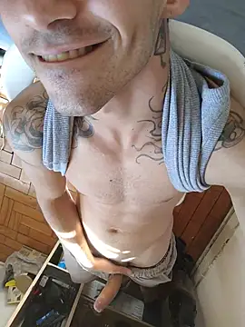 Darwim_ webcam show