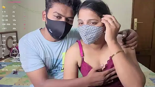 Webkamerová show Tamil_romantic_partner