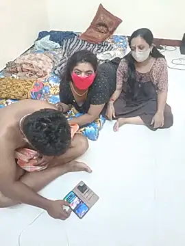 Show Webcam de Tami_fucking_stars