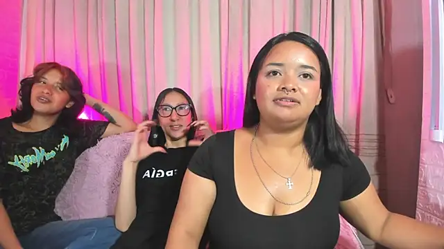 SofiiaCutee's Webcam Show