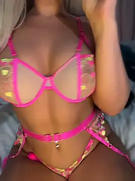 PinaColaBoom Live XXX-chat