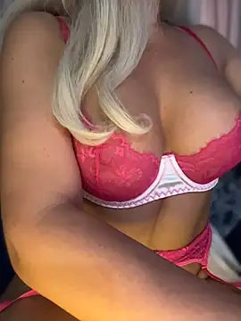 PinaColaBoom – Live XXX-chat