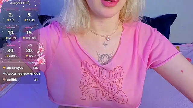 Živý XXX chat BlondieSummer