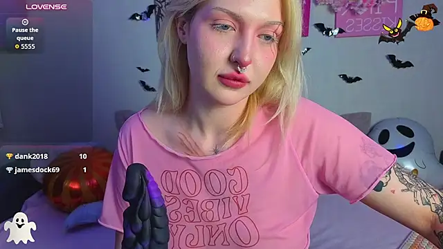 BlondieSummer Show Webcam