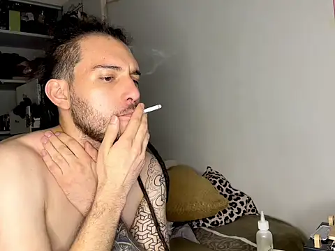 DreadObsessionxX: διαδικτυακό σόου στην κάμερα