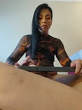 KarolVIPXXXのウェブカメラショー