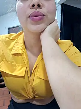 Yelii_ 라이브 XXX 채팅