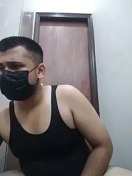 Small_dick_069 Webcamshow