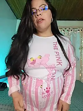 Živá chatovací místnost ROUSSE_SINCLAIR