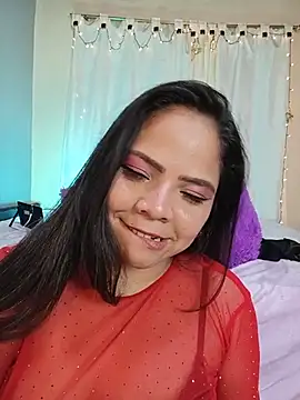 Chat XXX en directo de ROUSSE_SINCLAIR