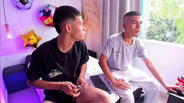 عرض كام your_d0ll1