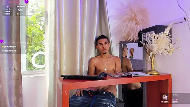your_d0ll1 Show Webcam