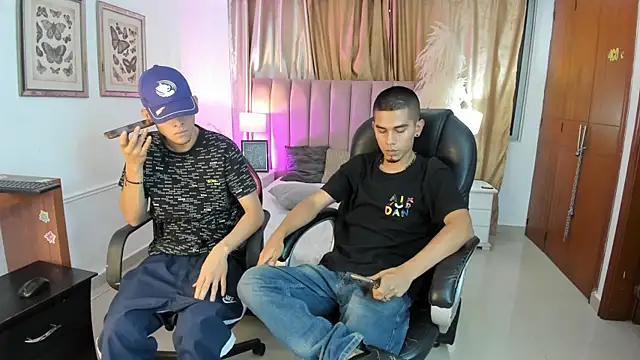 عرض كام your_d0ll1