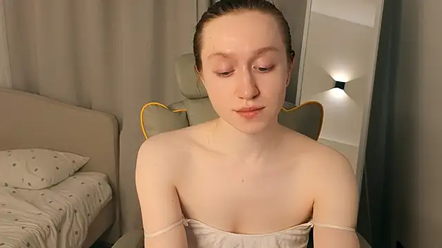 mowalova Chat XXX in diretta