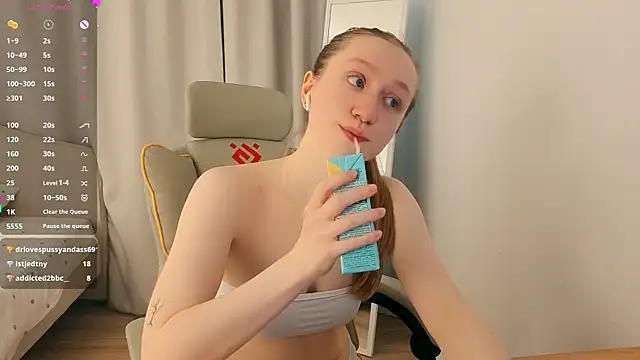Chatroom XXX en direct de mowalova