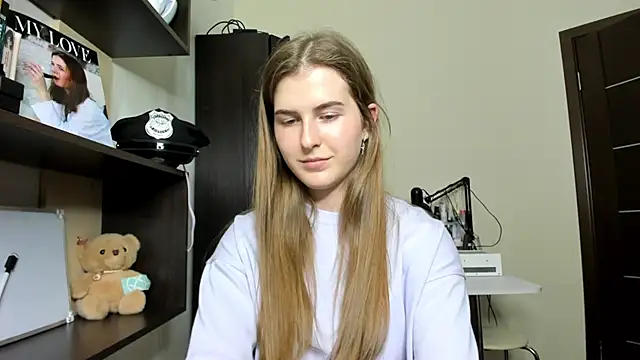 OhMyAlice Pertunjukan Webcam