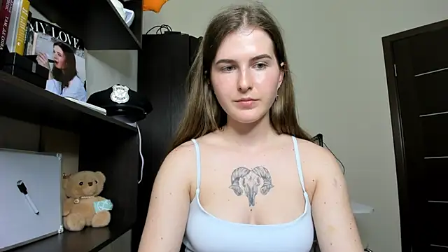 OhMyAlice Pertunjukan Webcam