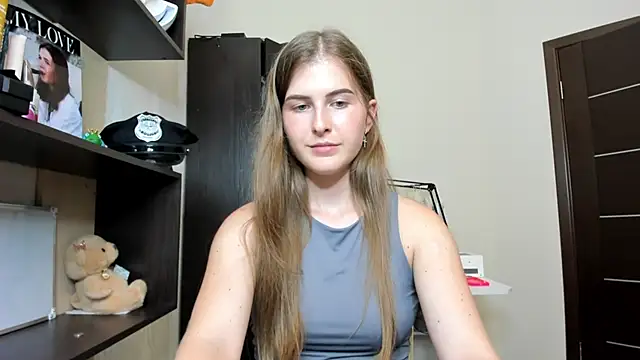 عرض كام OhMyAlice