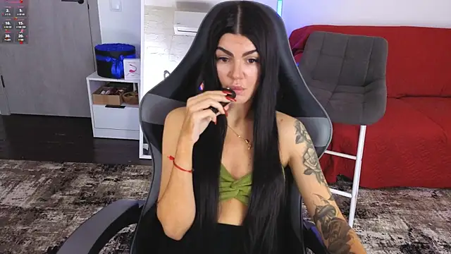 AnacondaOnn: вебкам-шоу