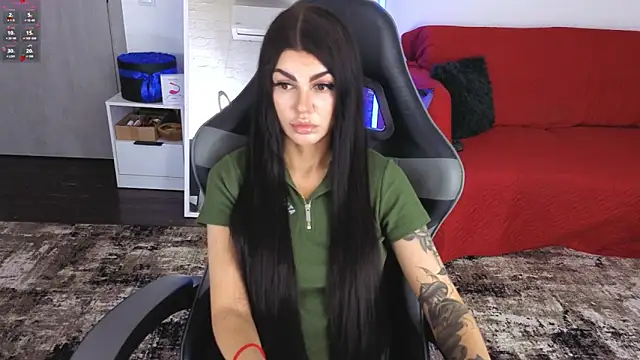 AnacondaOnn: вебкам-шоу