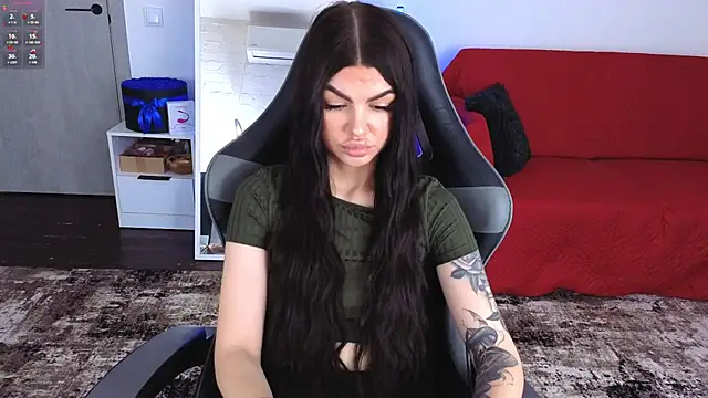 AnacondaOnn webcam show