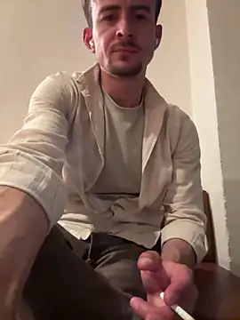 globalfucker34 网络视讯表演