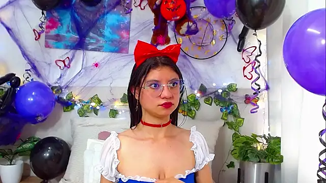 LindaCatalina_'s Webcam Show