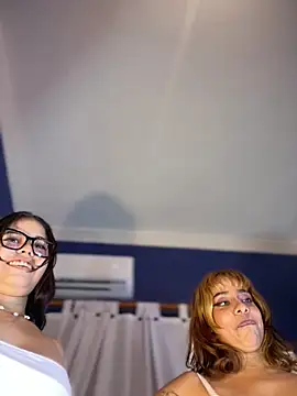 LeylaKnox live XXX chat