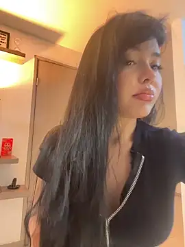 FERNANDAX_ élő XXX-chatje
