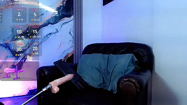 Mia_Colucci-'s Webcam Show