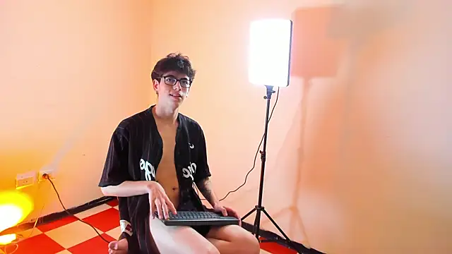matti_deluca 网络视讯表演