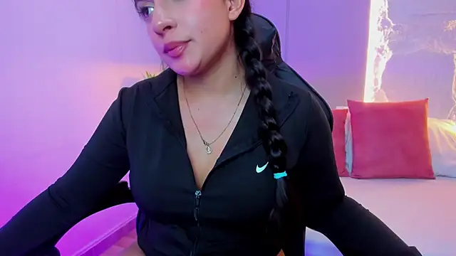 צ'אט XXX בשידור חי של kira_relish