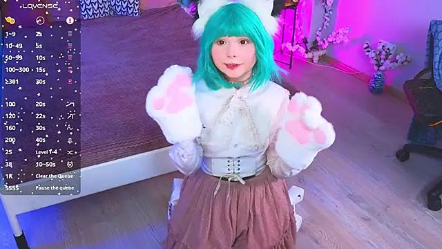 usagi_sasagi Show in webcam