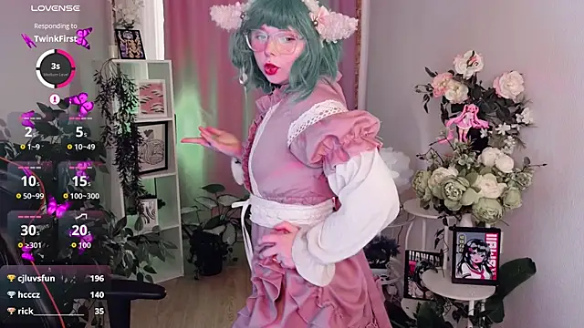 Show modela usagi_sasagi na web-kameri