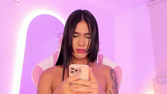 Show de Majo_Sweett na webcam