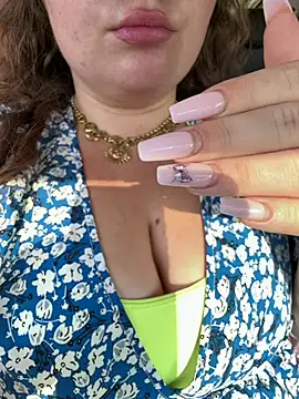 SummerHoney Chat XXX in diretta
