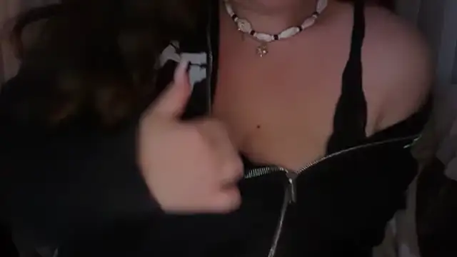 Chatroom XXX en direct de MoneyBunny420