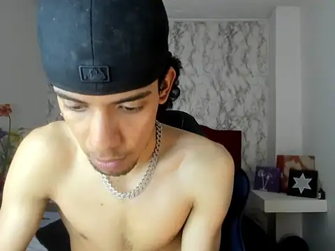 Ryder-Stone Live XXX-Chat