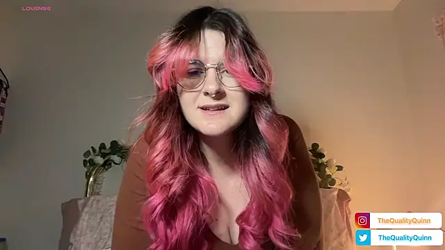 thequalityquinn's Webcam Show