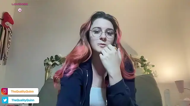 thequalityquinn's Live XXX Chat