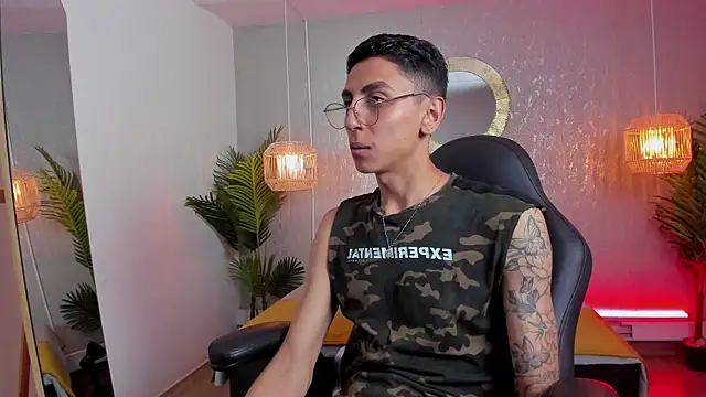 Gio_carangi webcam show