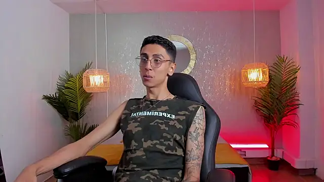Chatroom XXX en direct de Gio_carangi