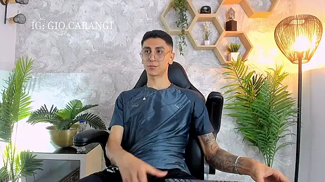عرض كام Gio_carangi