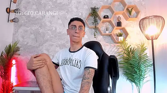 عرض كام Gio_carangi