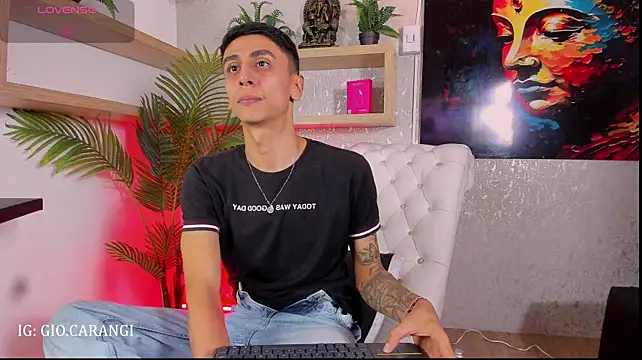 عرض كام Gio_carangi