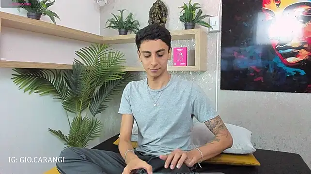Gio_carangi – webcam-show