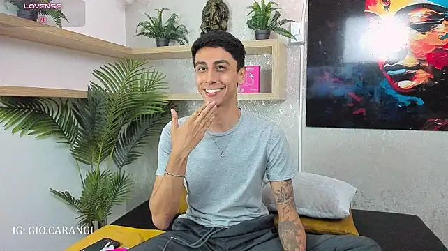 Gio_carangi – webcam-show