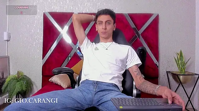 Gio_carangi Webcam-Show
