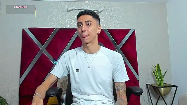 Gio_carangi Webcamshow