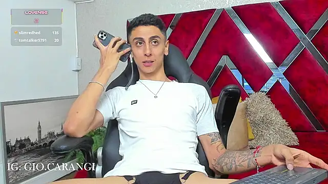 Gio_carangi Adlı Modelin Web Kamerası Şovu